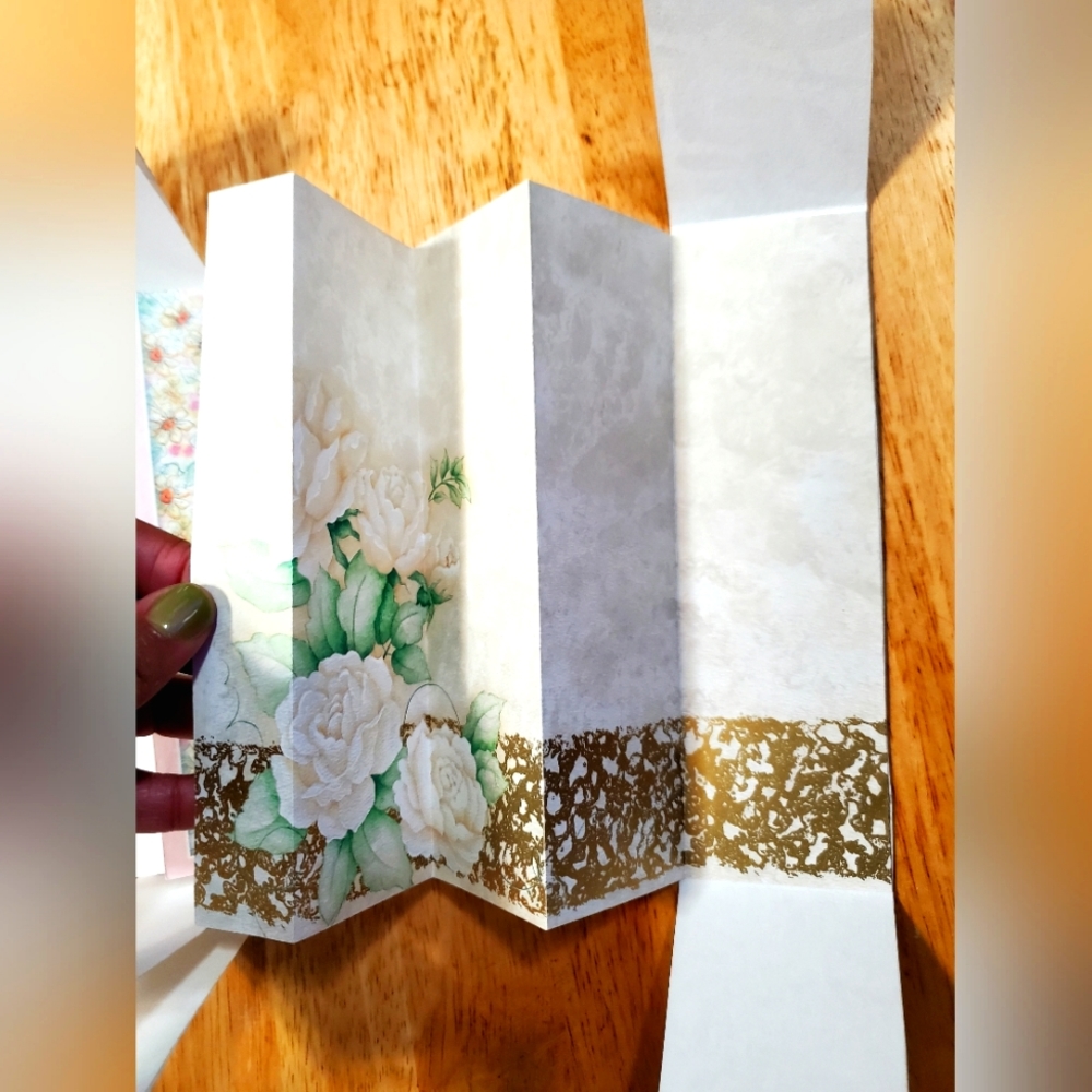 🙏 HAND CRAFTED Set of 3 yellow booklet with ribbon closure - Picture 5 of 10